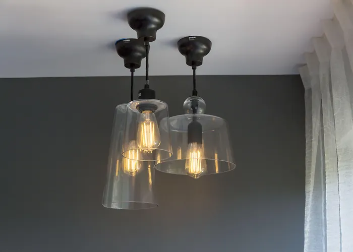 Szálloda Logis Les Pins - Operalia 3*