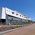 Logis Les Pins - Operalia Hotel 3*