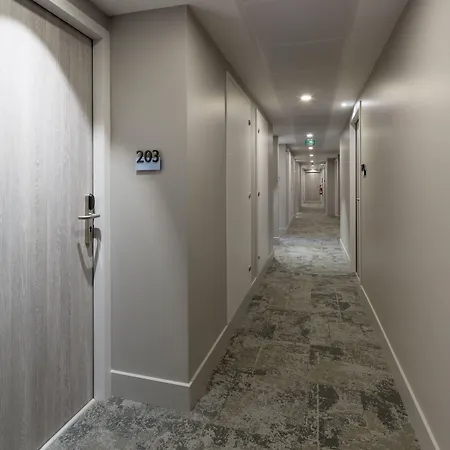 Logis Les Pins - Operalia 3*