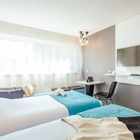 Opéralia Les Pins Hotel Balaruc-les-Bains