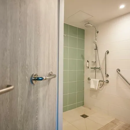 Logis Les Pins - Operalia 3*