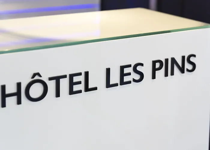 Logis Les Pins - Operalia 3* Balaruc-les-Bains